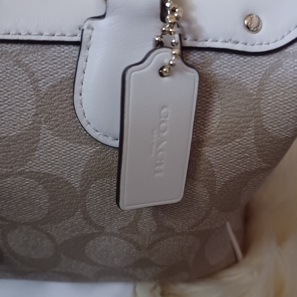 COACH MINI BENNET SATCHEL - Picture 6 of 12